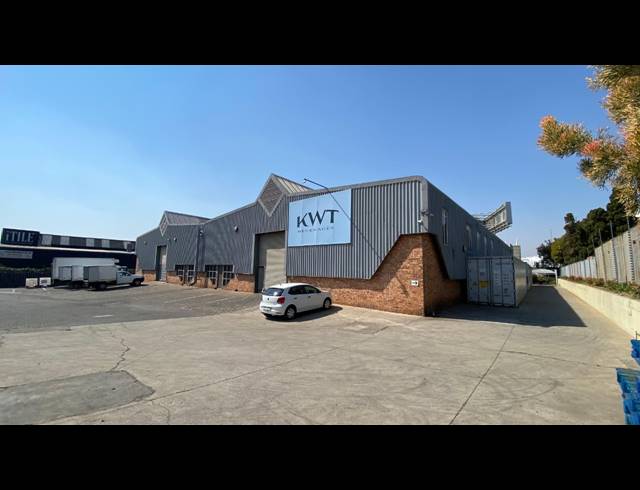 2,316M² WAREHOUSE TO LET IN ROOIHUISKRAAL